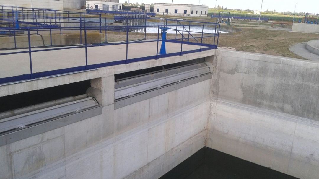 Pozo húmedo de estación de bombeo de aguas residuales